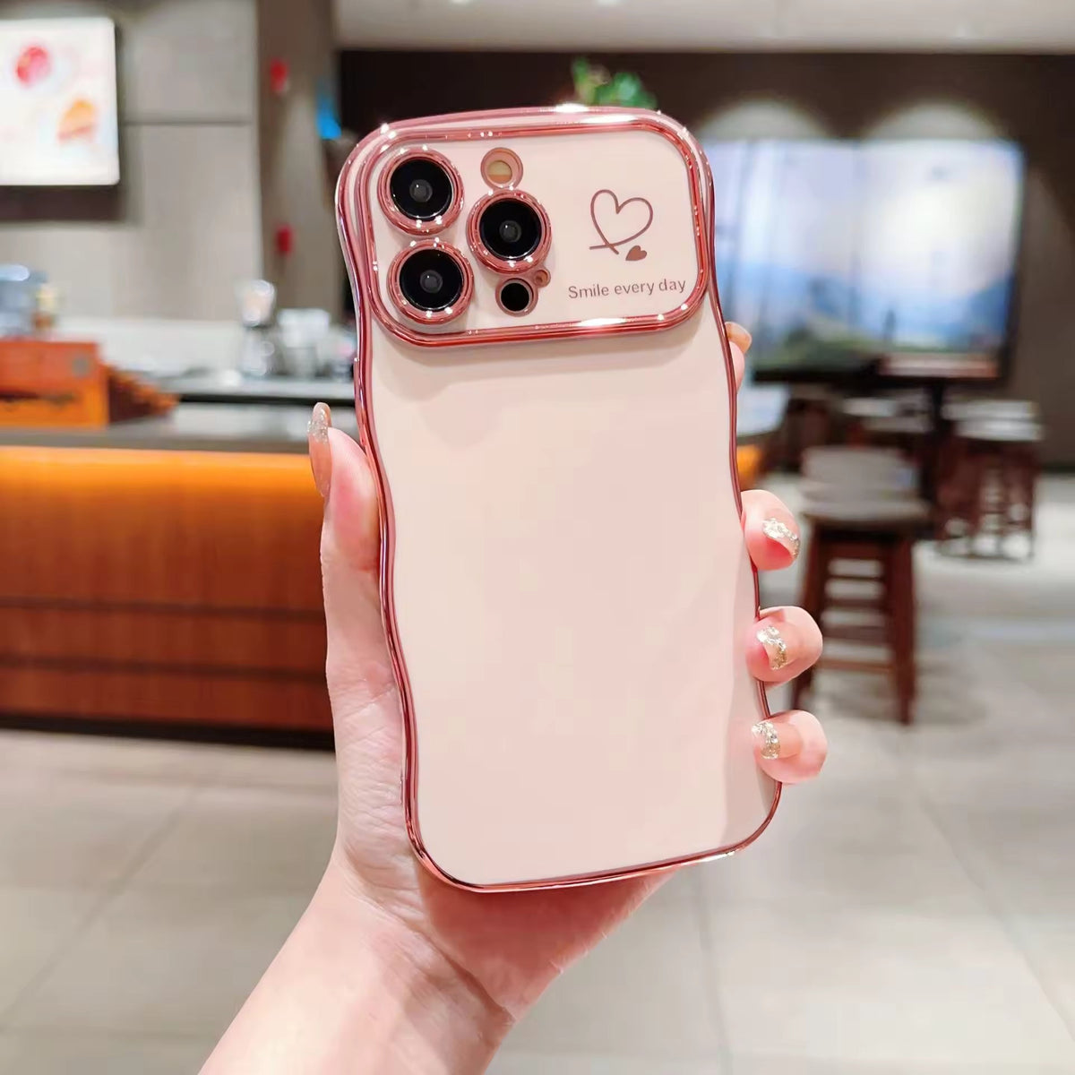 Shiny Heart Electroplated Protective Case for iPhone